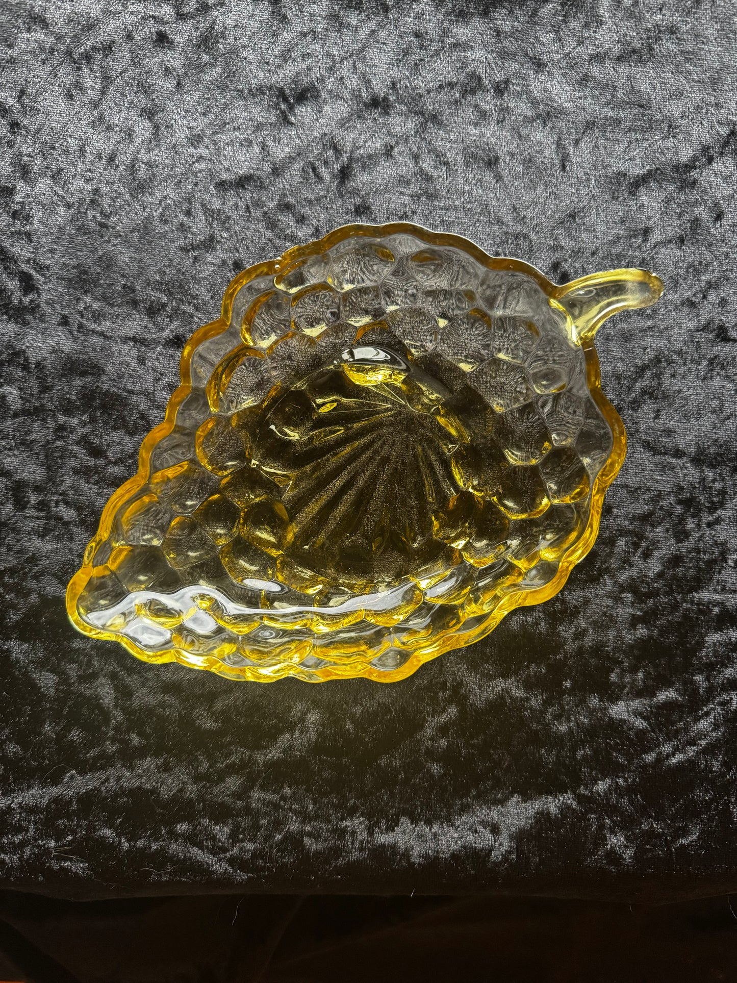 Anchor Hocking Grape Pattern Yellow Glass Grape Dish