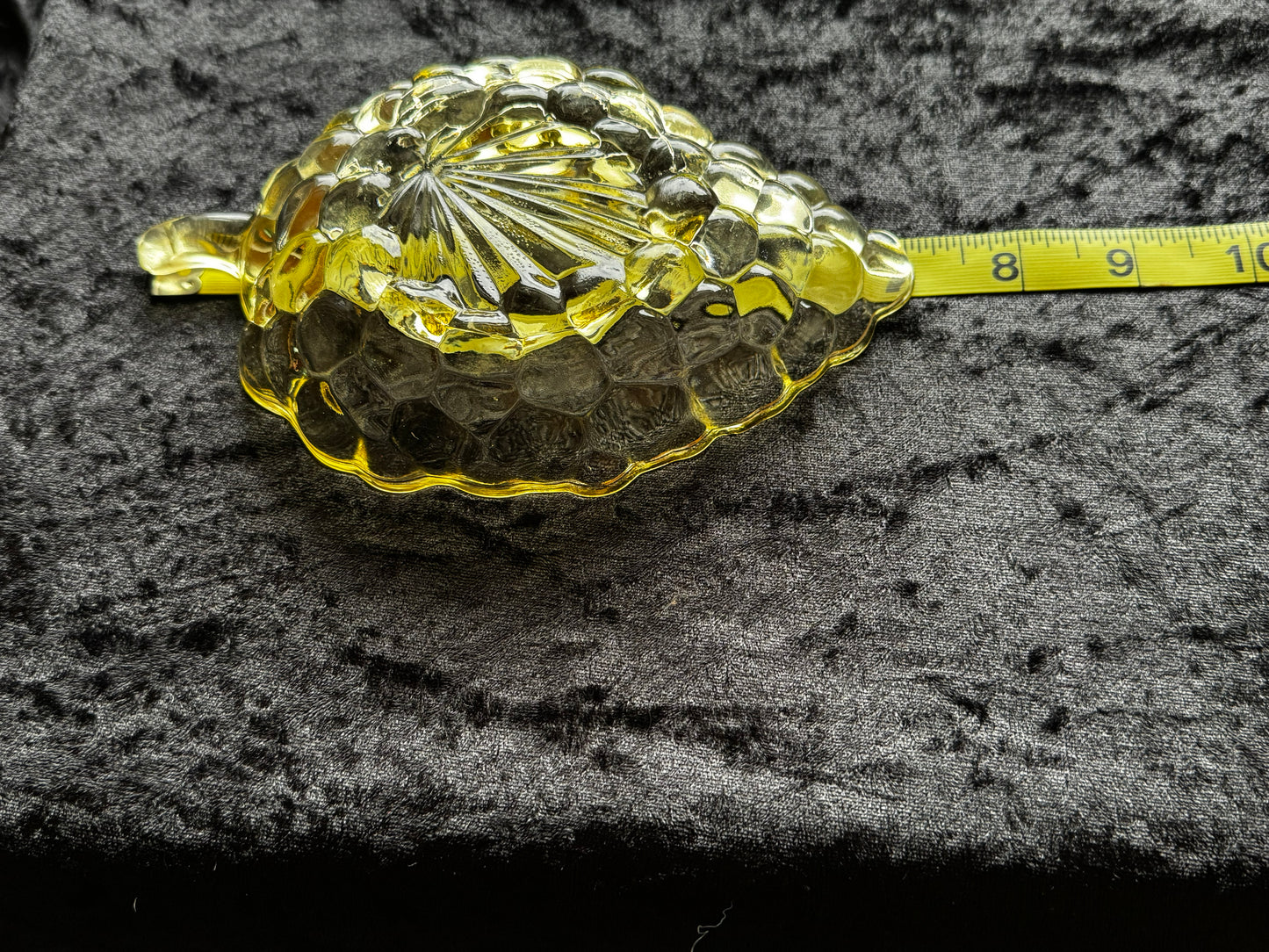 Anchor Hocking Grape Pattern Yellow Glass Grape Dish