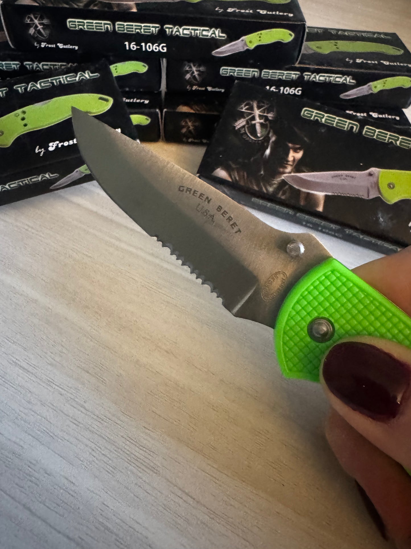 Slutty Lil Knives